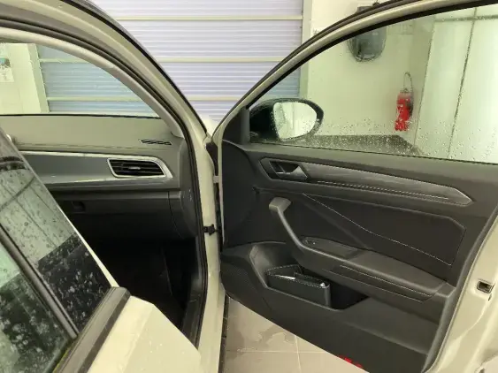 VOLKSWAGEN T-ROC - voiture d'occasion - Photo 16