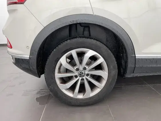 VOLKSWAGEN T-ROC - voiture d'occasion - Photo 21