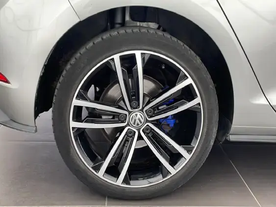 VOLKSWAGEN GOLF VIII - voiture d'occasion - Photo 23