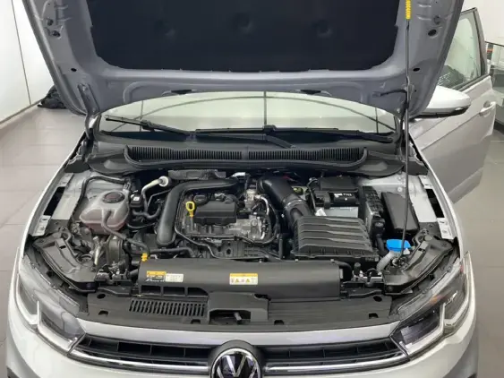 VOLKSWAGEN POLO VI - voiture d'occasion - Photo 19