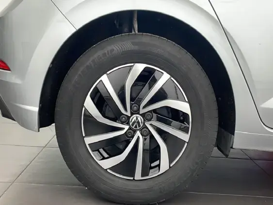 VOLKSWAGEN POLO VI - voiture d'occasion - Photo 23