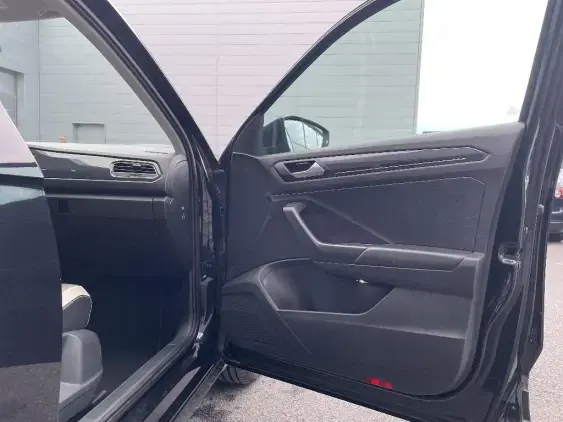 VOLKSWAGEN T-ROC II - voiture d'occasion - Photo 18