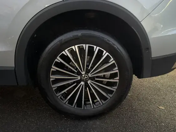 VOLKSWAGEN TIGUAN III - voiture d'occasion - Photo 23