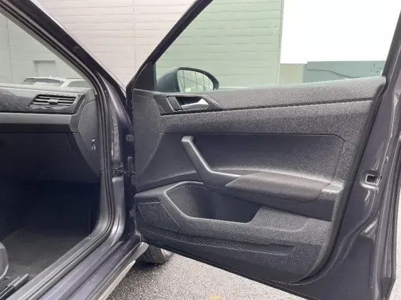 VOLKSWAGEN TAIGO - voiture d'occasion - Photo 18