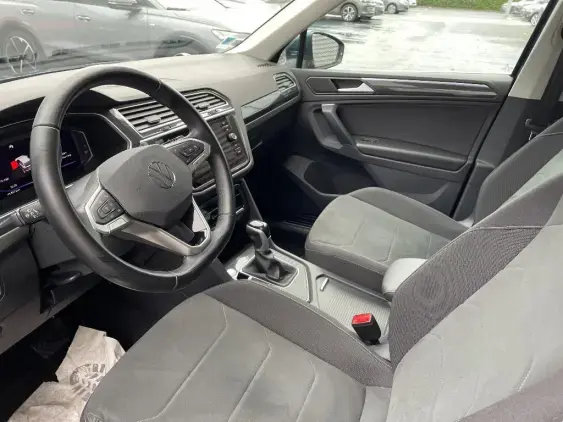 VOLKSWAGEN TIGUAN II - voiture d'occasion - Photo 16