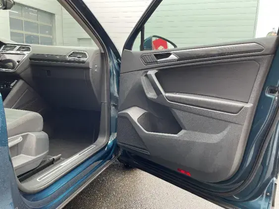 VOLKSWAGEN TIGUAN II - voiture d'occasion - Photo 18
