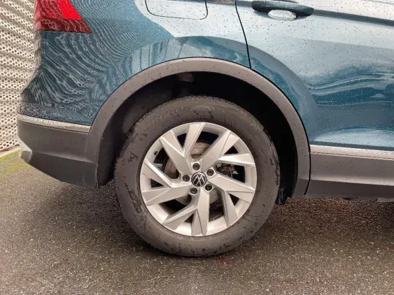 VOLKSWAGEN TIGUAN II - voiture d'occasion - Photo 23
