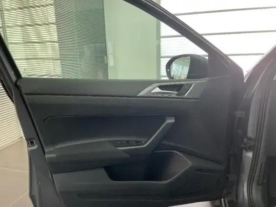 VOLKSWAGEN TAIGO - voiture d'occasion - Photo 17