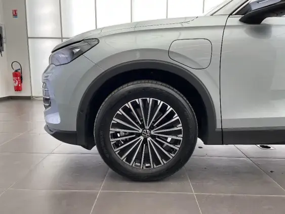VOLKSWAGEN TIGUAN III - voiture d'occasion - Photo 21