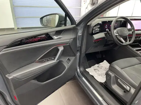 VOLKSWAGEN TIGUAN III - voiture d'occasion - Photo 17