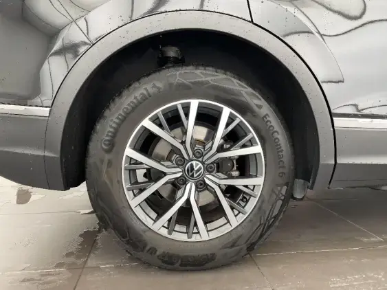 VOLKSWAGEN TIGUAN II - voiture d'occasion - Photo 21