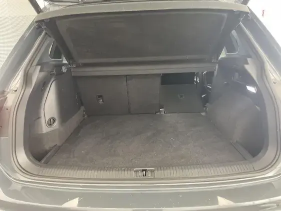 VOLKSWAGEN TIGUAN III - voiture d'occasion - Photo 14