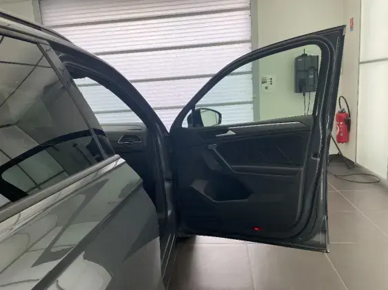 VOLKSWAGEN TIGUAN III - voiture d'occasion - Photo 18