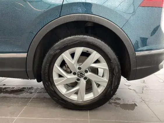 VOLKSWAGEN TIGUAN III - voiture d'occasion - Photo 18