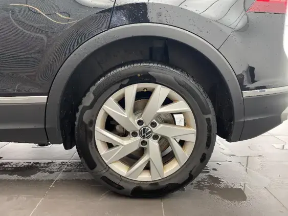 VOLKSWAGEN TIGUAN III - voiture d'occasion - Photo 18