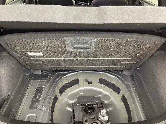 VOLKSWAGEN POLO V - voiture d'occasion - Photo 15