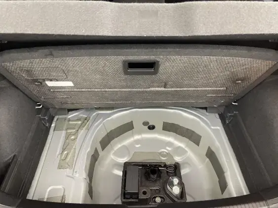 VOLKSWAGEN POLO V - voiture d'occasion - Photo 15