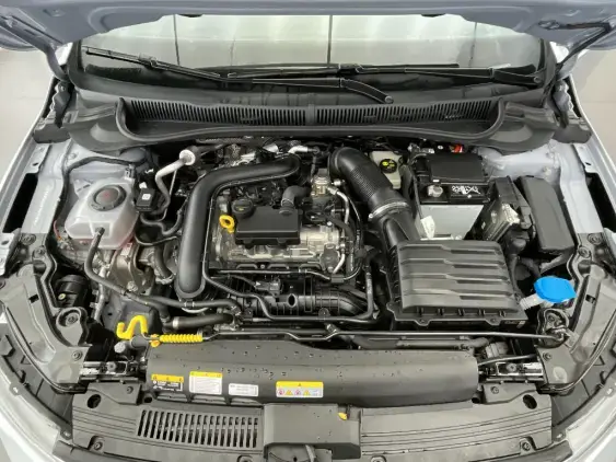 VOLKSWAGEN POLO V - voiture d'occasion - Photo 19