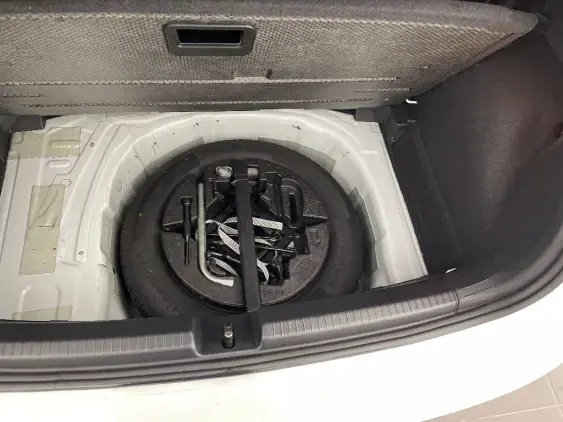 VOLKSWAGEN POLO V - voiture d'occasion - Photo 14