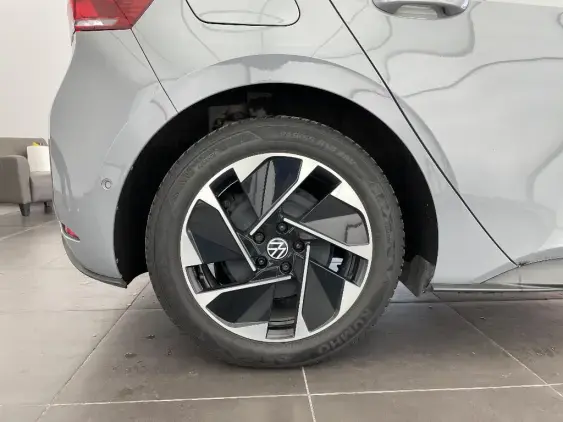 VOLKSWAGEN ID.3 - voiture d'occasion - Photo 22