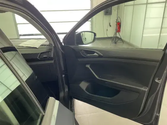 VOLKSWAGEN T-CROSS - voiture d'occasion - Photo 17