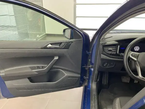 VOLKSWAGEN POLO V - voiture d'occasion - Photo 16