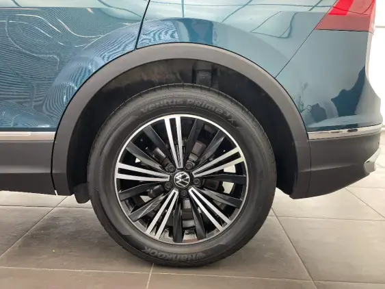 VOLKSWAGEN TIGUAN III - voiture d'occasion - Photo 21