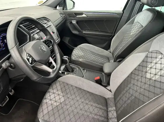 VOLKSWAGEN TIGUAN II - voiture d'occasion - Photo 18
