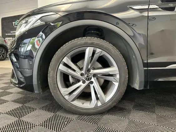 VOLKSWAGEN TIGUAN II - voiture d'occasion - Photo 23