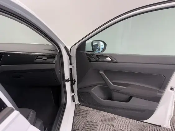 VOLKSWAGEN TAIGO - voiture d'occasion - Photo 19