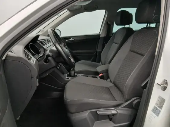 VOLKSWAGEN TIGUAN II - voiture d'occasion - Photo 17