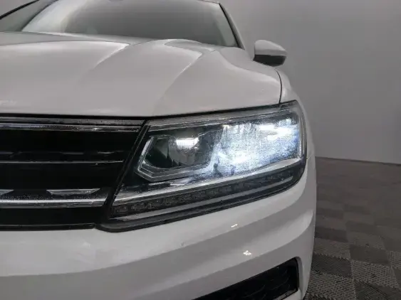 VOLKSWAGEN TIGUAN II - voiture d'occasion - Photo 20