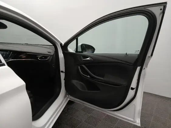 OPEL ASTRA K - voiture d'occasion - Photo 18