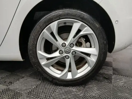 OPEL ASTRA K - voiture d'occasion - Photo 21