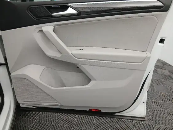 VOLKSWAGEN TIGUAN II - voiture d'occasion - Photo 17