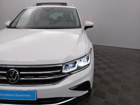 VOLKSWAGEN TIGUAN II - voiture d'occasion - Photo 18