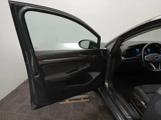 VOLKSWAGEN GOLF VIII - voiture d'occasion - Photo 17