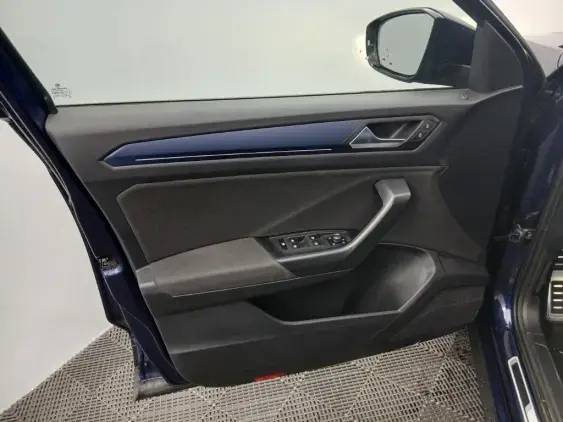 VOLKSWAGEN T-ROC - voiture d'occasion - Photo 18