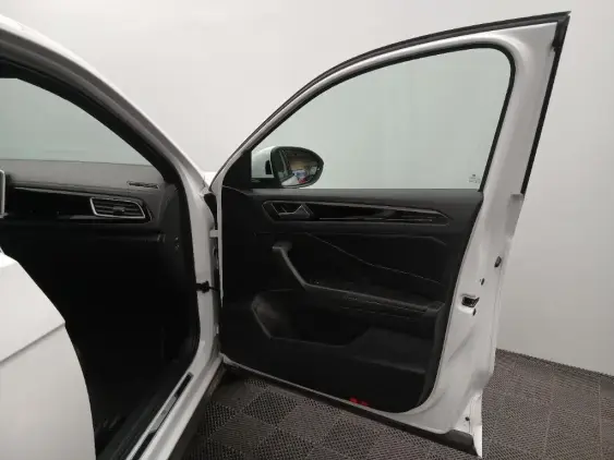 VOLKSWAGEN T-ROC - voiture d'occasion - Photo 18