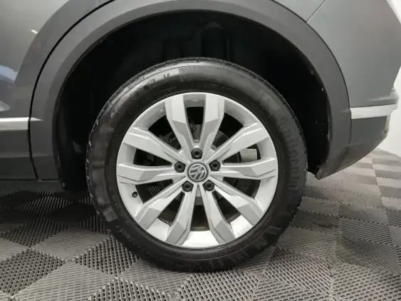 VOLKSWAGEN T-ROC - voiture d'occasion - Photo 22