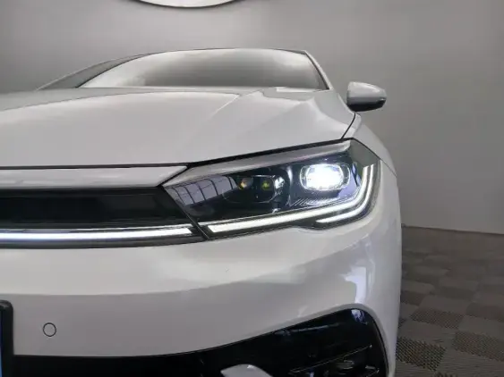 VOLKSWAGEN POLO VI - voiture d'occasion - Photo 19