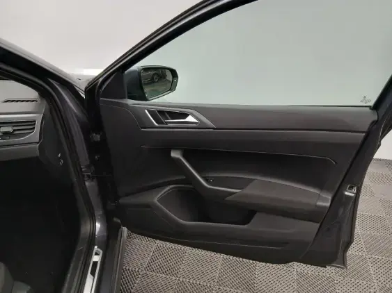 VOLKSWAGEN POLO VI - voiture d'occasion - Photo 18