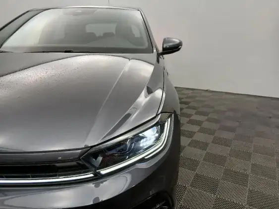 VOLKSWAGEN POLO VI - voiture d'occasion - Photo 19