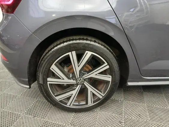 VOLKSWAGEN POLO VI - voiture d'occasion - Photo 22