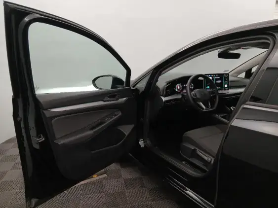 VOLKSWAGEN GOLF VIII - voiture d'occasion - Photo 18