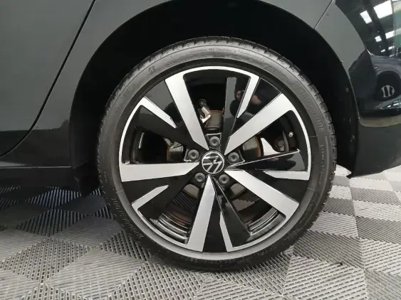 VOLKSWAGEN GOLF VIII - voiture d'occasion - Photo 22