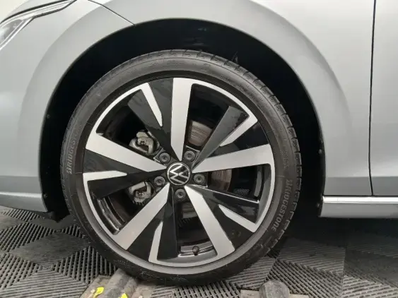 VOLKSWAGEN GOLF VIII - voiture d'occasion - Photo 21