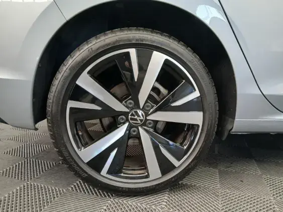 VOLKSWAGEN GOLF VIII - voiture d'occasion - Photo 23