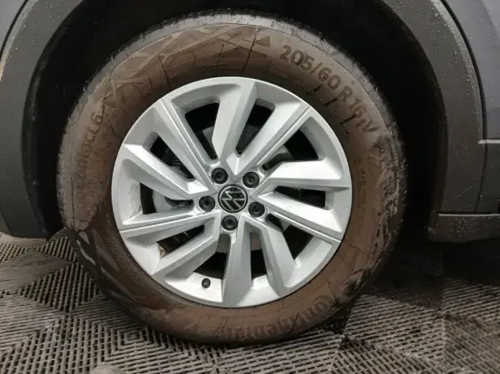 VOLKSWAGEN T-CROSS - voiture d'occasion - Photo 21