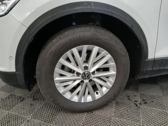 VOLKSWAGEN T-ROC - voiture d'occasion - Photo 19